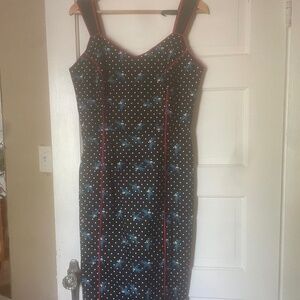 Rockabilly dress blue swallow motifs.